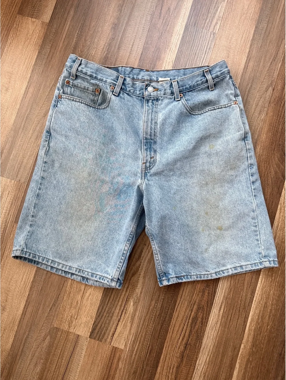 Levi's 550 Relaxed Fit Denim Shorts Men's 38 Light Wash Jean Shorts Casual